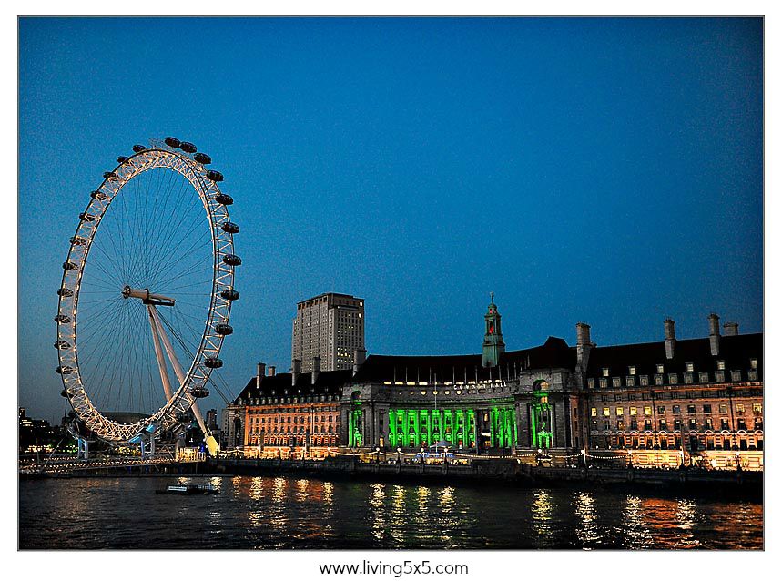 Our United Kingdom vacation itinerary consists of planes, trains, and automobiles...and ferries. Get a glimpse of what you can see on your first arrival.