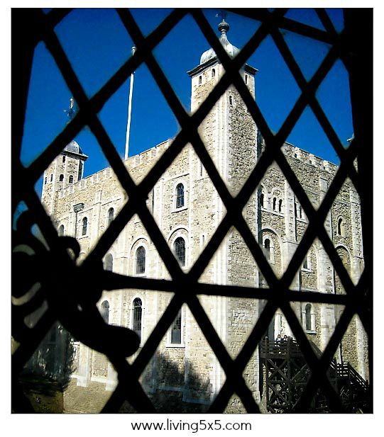 Our last stay in London before heading off to York is the Tower of London. See more of it to inspire your London trip!