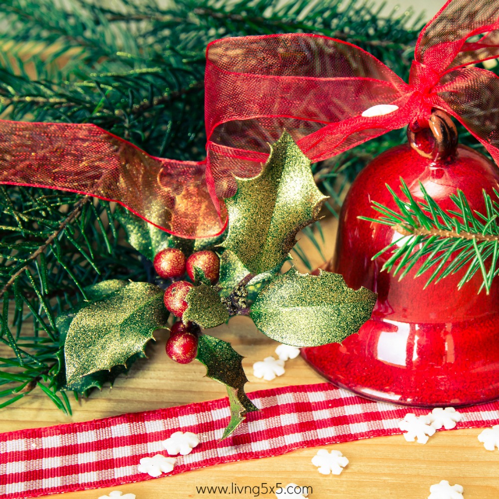 What to consider when Decorating Your Home this season - Here are 5 Simple Ways to Decorate Your Home This Christmas.