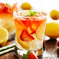 Recipe Hack: Red Robin Strawberry Lemonade