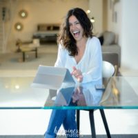 Laugh Daily {12 Days of Happiness Life Hacks}