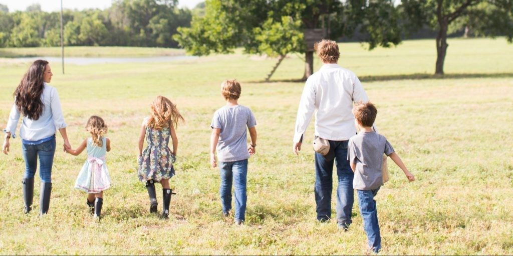 Joanna and Chip Gaines on their farm full of happiness! 