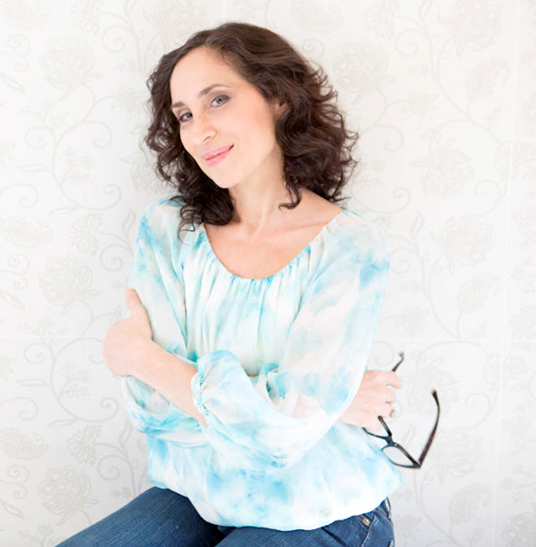 Happiness Matters Spotlight: Karen Salmansohn {Successful People and Their Happiness}