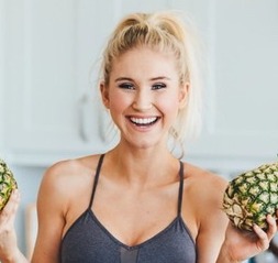 Happiness Matters Spotlight: Sophie Gray {Successful People and Their Happiness}